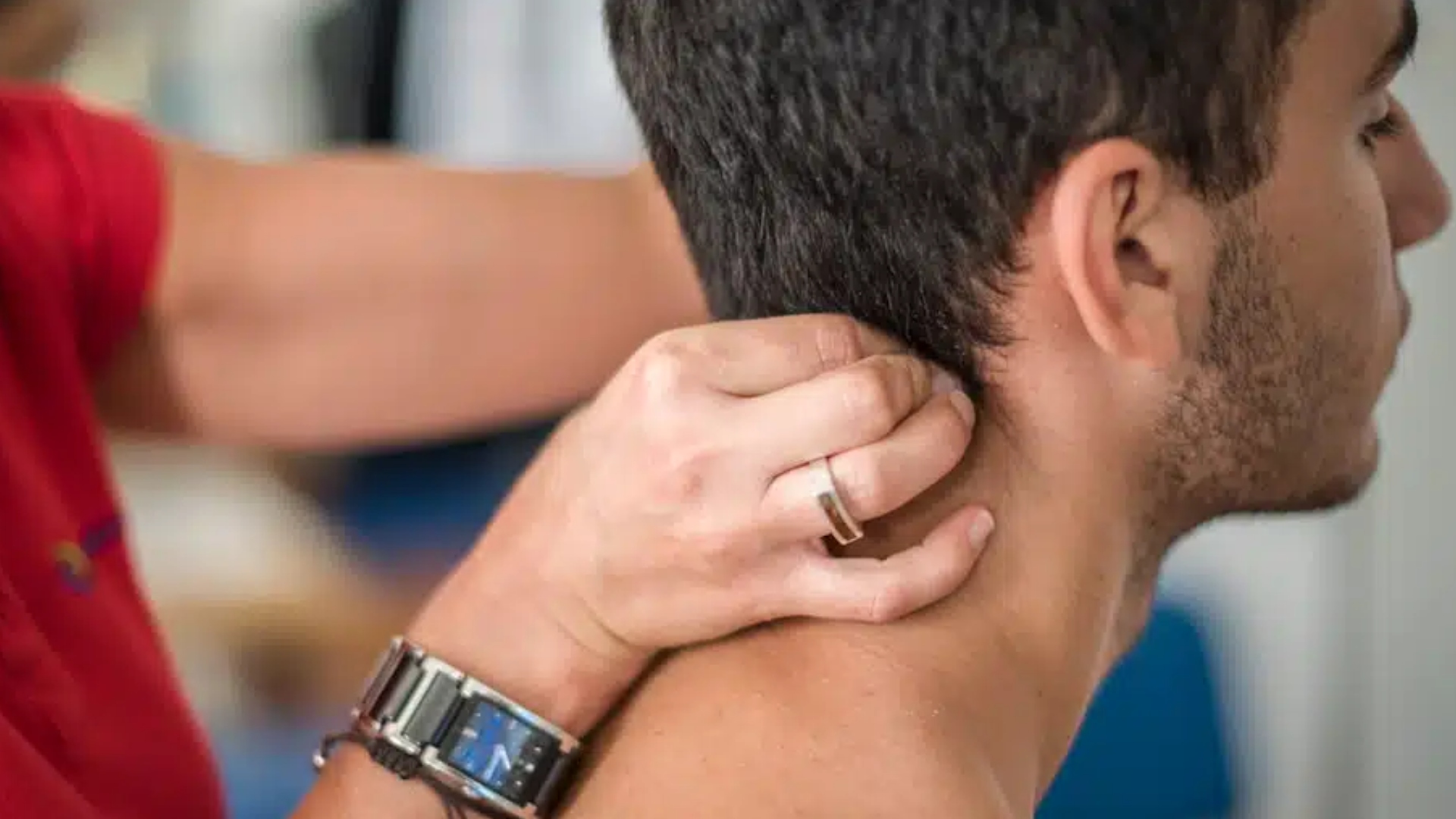 Can a Chiropractor Help with Tech Neck?